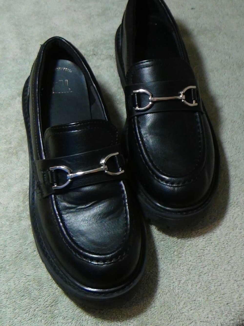 Women’s Chapman Loafers 2 inch Block Heels Wild Fable Size 8 Black